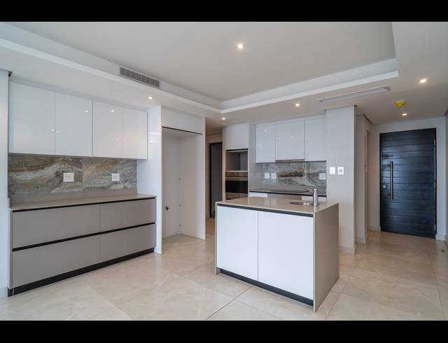 3 BEDROOM APARTMENT FOR SALE IN UMHLANGA CENTRAL